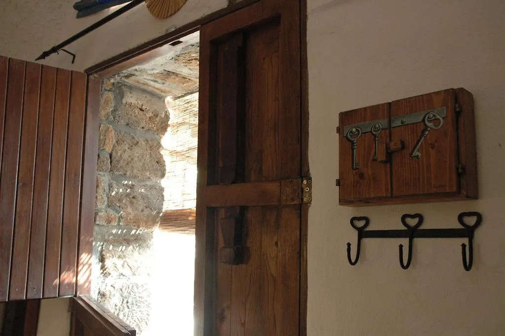 Hébergement de vacances Villa Dammusi Di Venere - U Mulino à Bugeber